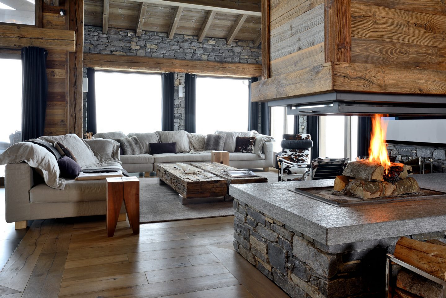 SEV 4777 Studio Erick Saillet